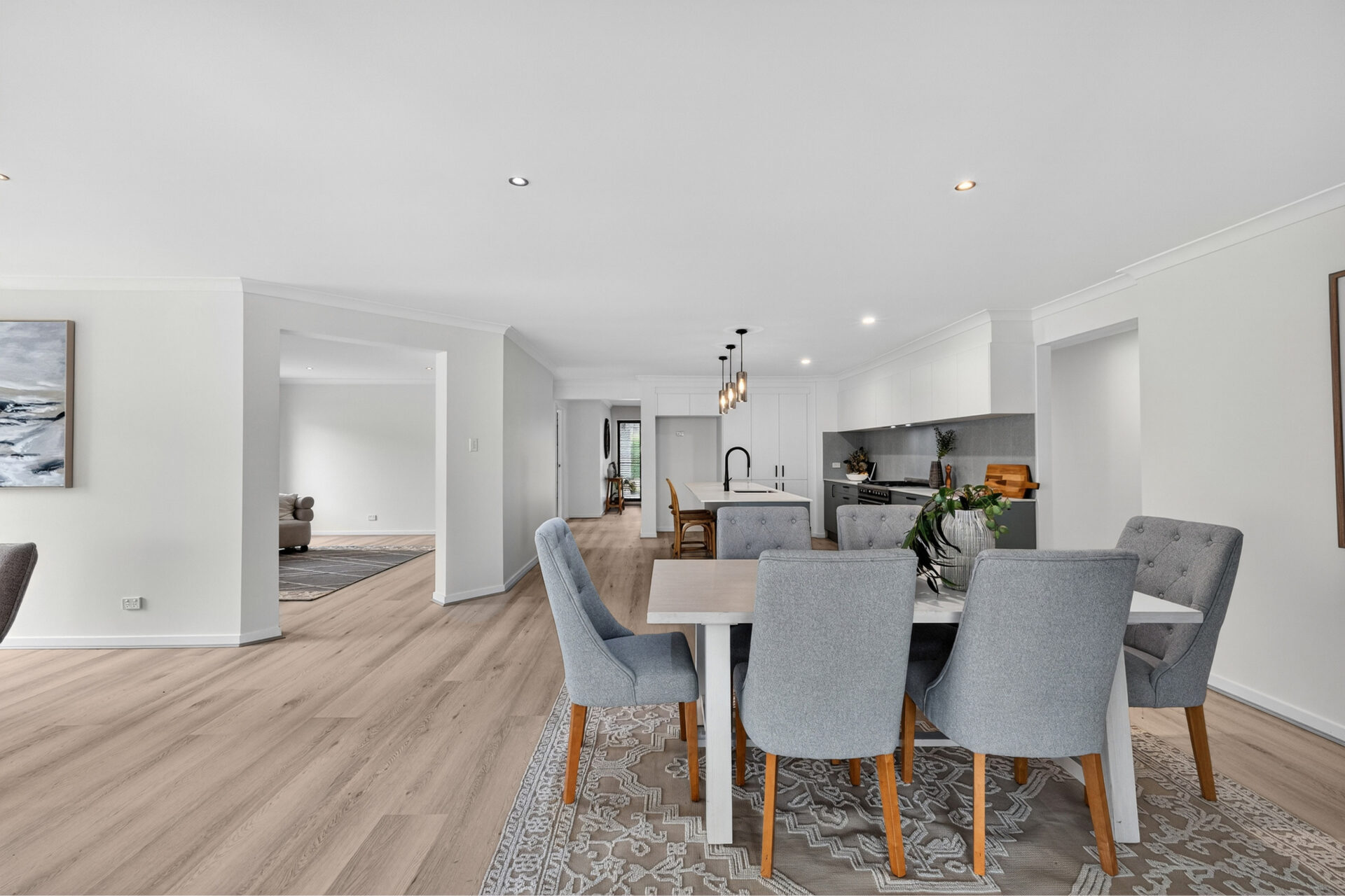 056 18 stacey close moggill qld 4070 showcase